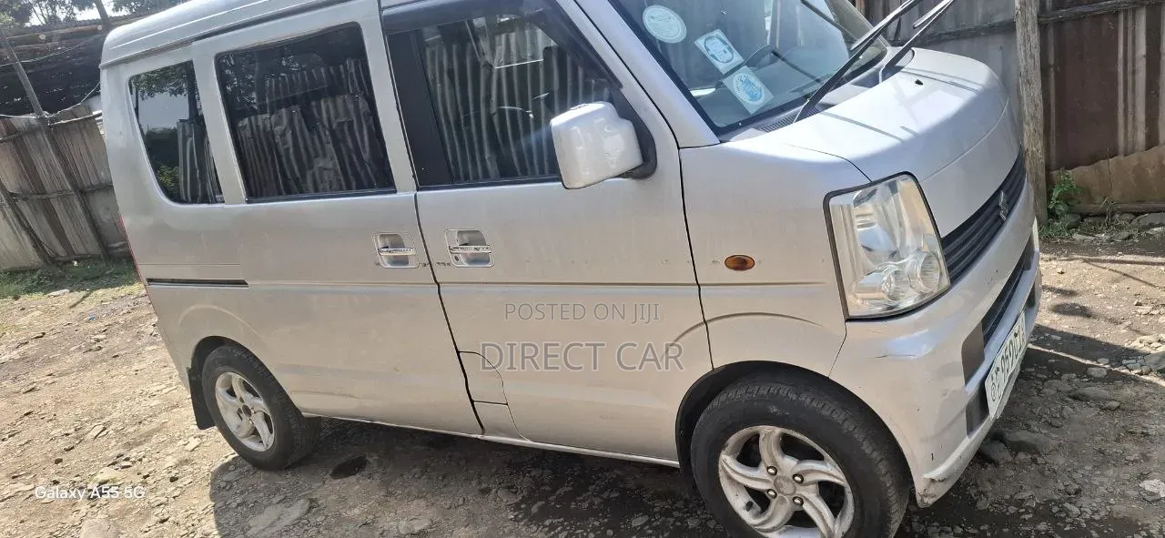 Suzuki Every 2012 Silver