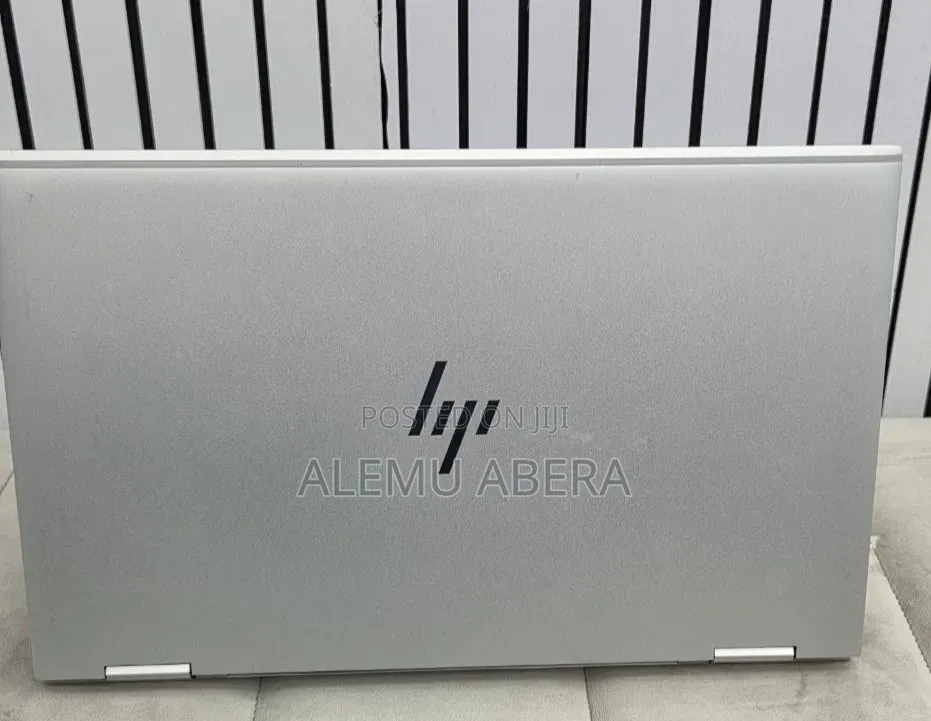 New Laptop HP EliteBook 1040 G8 16GB Intel Core i7 SSD 512GB