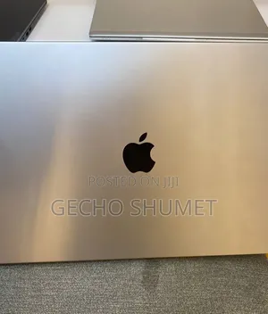 New Laptop Apple MacBook Pro 2021 M1 Max 16GB Apple M1 Pro SSD 512GB