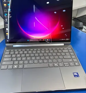 New Laptop Lenovo Yoga Pro 9i Aura Edition 16GB Intel Core i7 SSD 1T