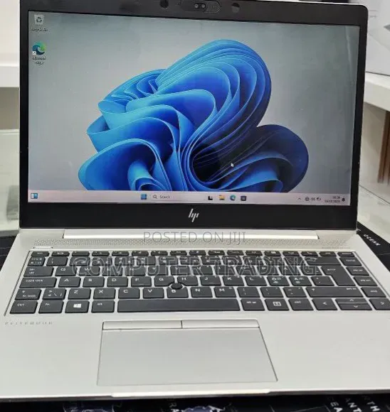 New Laptop HP EliteBook 840 G5 16GB Intel Core i5 SSD 256GB