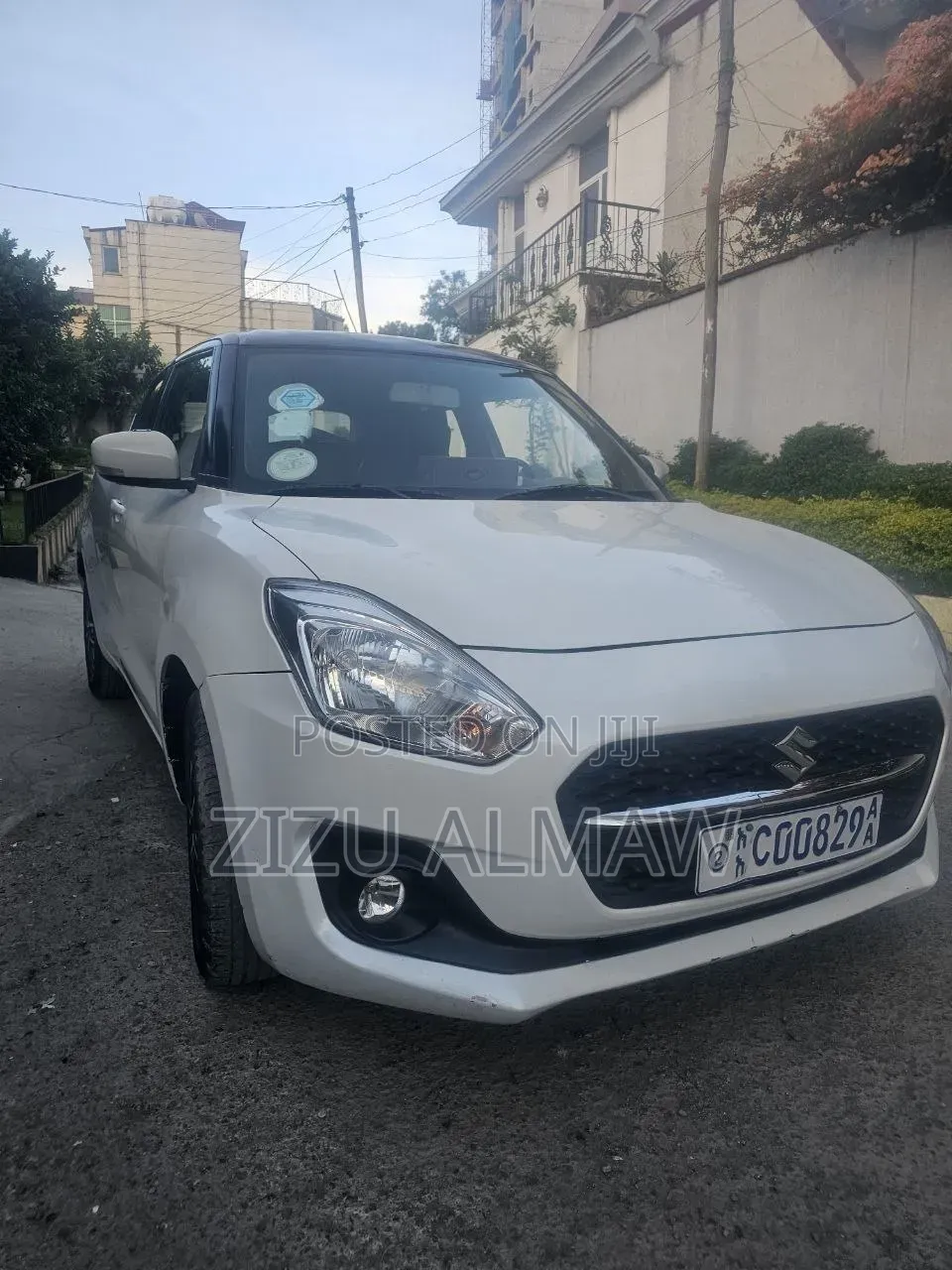 Suzuki Swift 2021 White