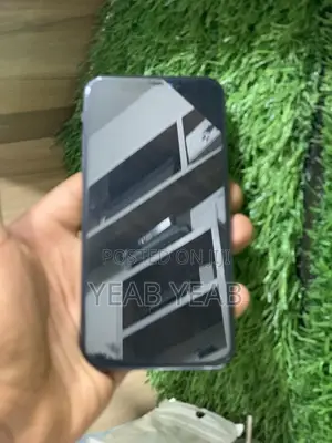 Apple iPhone X 64 GB Black