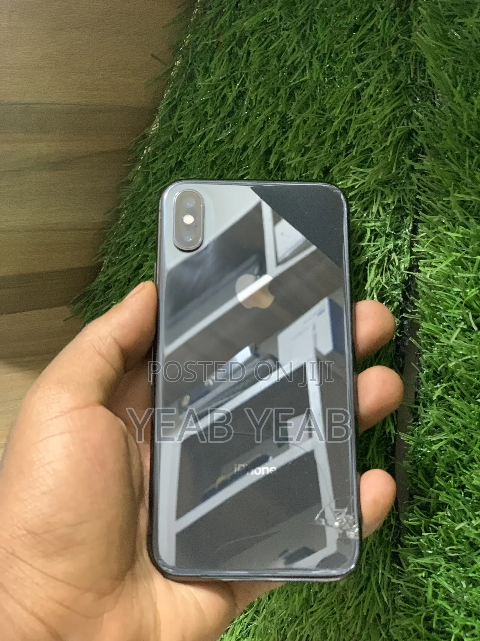 Apple iPhone X 64 GB Black