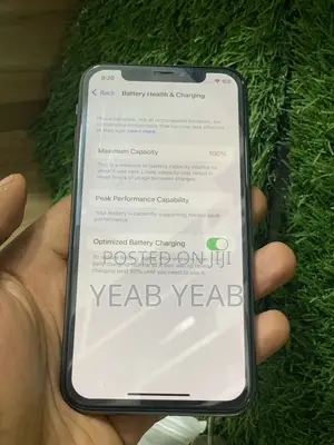 Apple iPhone X 64 GB Black