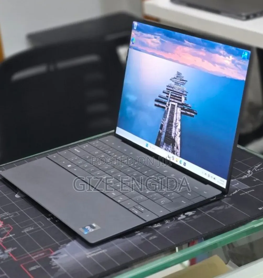 New Laptop Dell XPS 13 16GB Intel Core i7 SSD 512GB