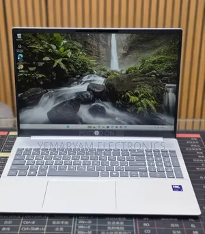 New Laptop HP Pavilion 15 16GB Intel Core Ultra 7 SSD 1T