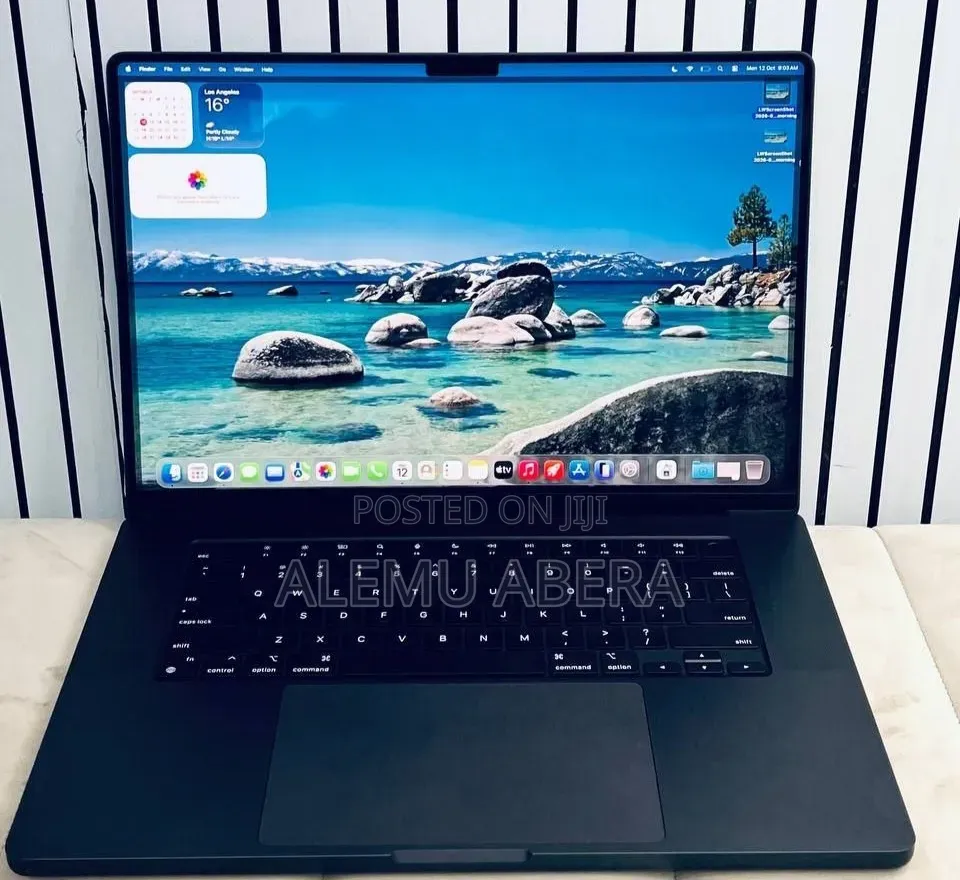 New Laptop Apple MacBook Pro 2023 M3 Pro 18GB Apple M3 Pro SSD 512GB