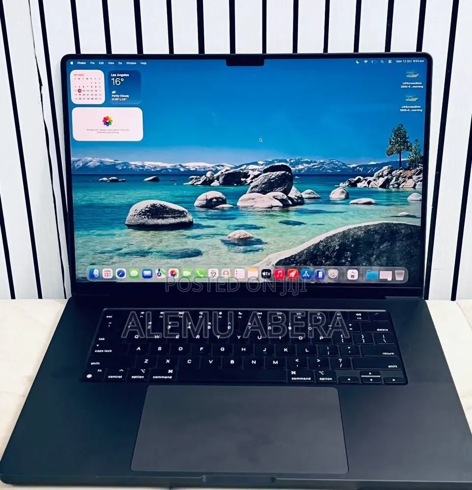 New Laptop Apple MacBook Pro 2023 M3 Pro 18GB Apple M3 Pro SSD 512GB