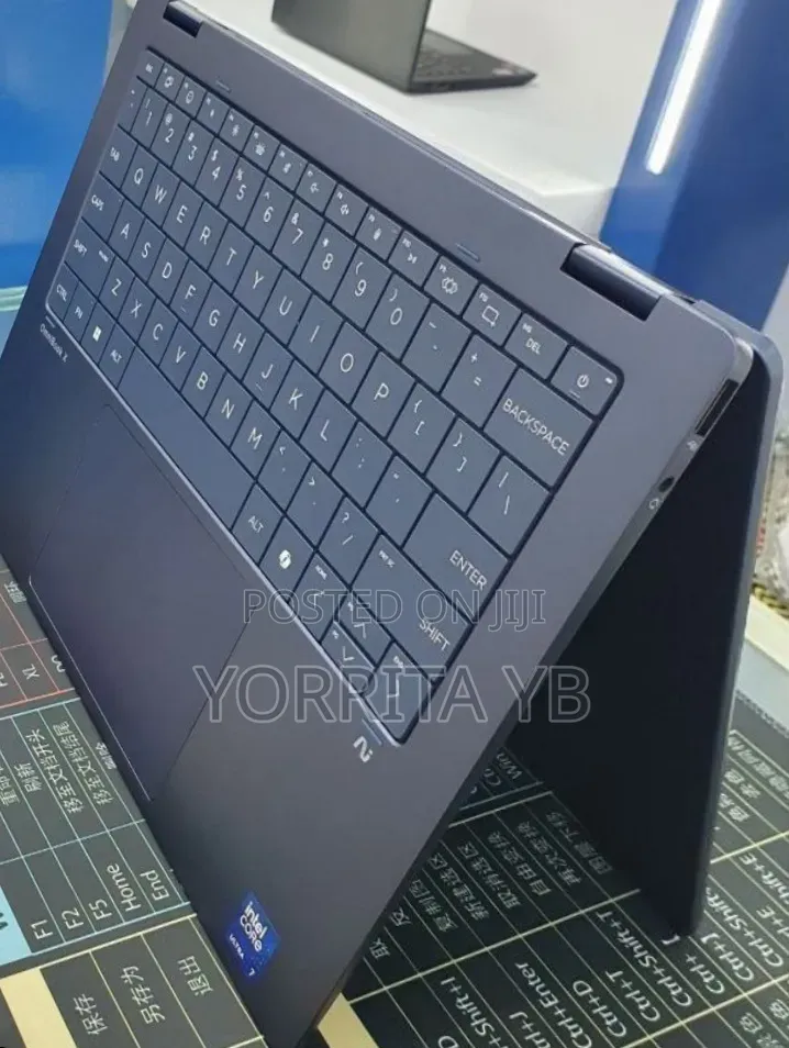 New Laptop HP OmniBook X Flip 14" 16GB Intel Core Ultra 7 SSD 1T
