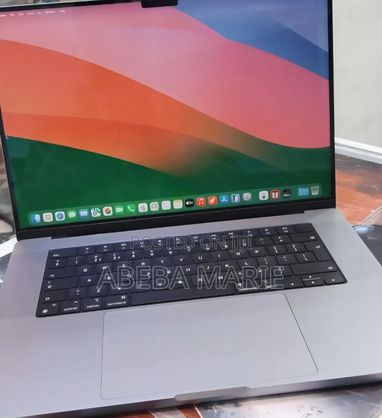 New Laptop Apple MacBook Pro 2021 M1 32GB Apple M1 Max SSD 1T