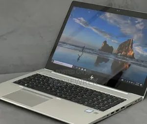 New Laptop Apple MacBook Pro 2019 8GB Intel Core i5 SSD 512GB