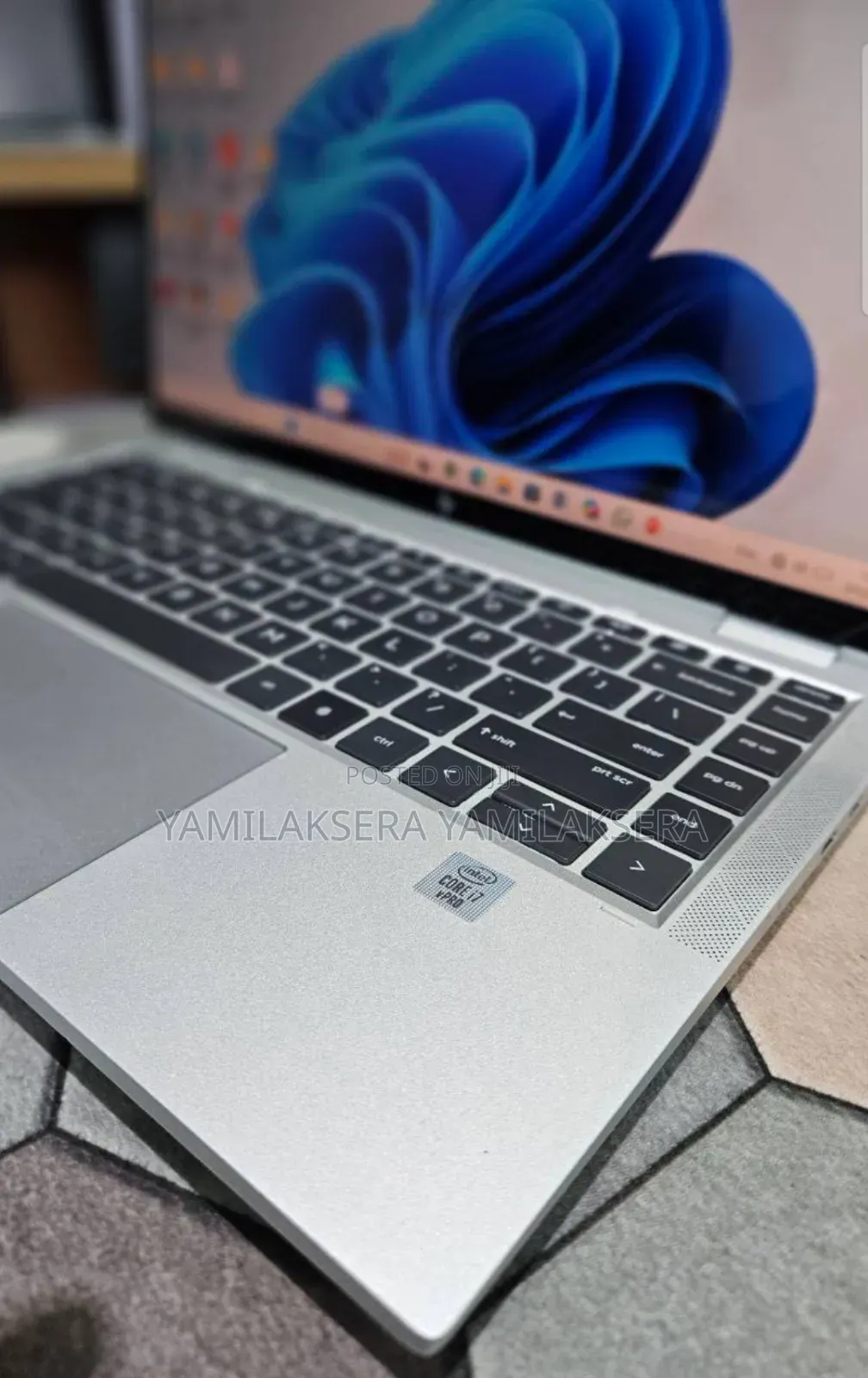 New Laptop HP EliteBook x360 1040 G7 16GB Intel Core i7 SSD 512GB