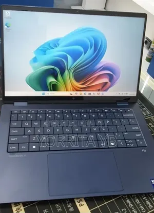 New Laptop HP OmniBook X Flip 14" 16GB Intel Core Ultra 7 SSD 1T