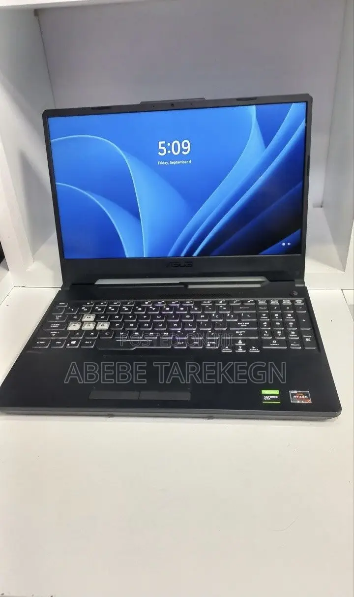 New Laptop Asus ROG Strix G15 16GB Intel Core i7 SSD 512GB