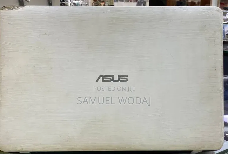 New Laptop Asus N73JG 12GB Intel Core i3 SSD 500GB