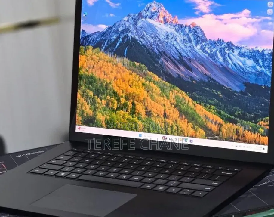 New Laptop Microsoft Surface Laptop 3 32GB Intel Core i7 SSD 1T
