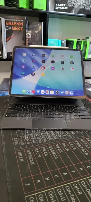 Apple iPad Air 13 (2026) 1 TB Black