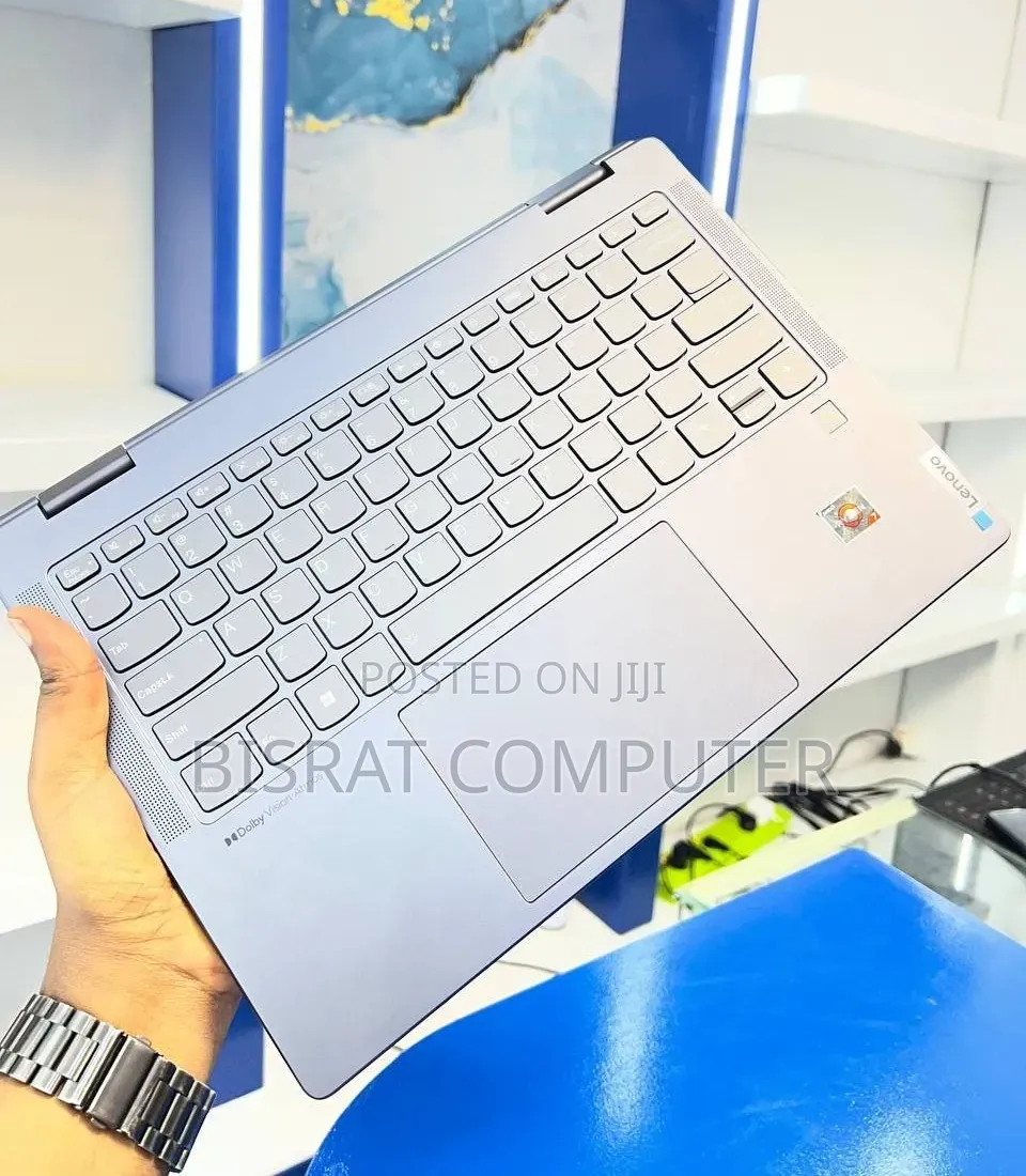 New Laptop Lenovo Yoga 7i 16GB Intel Core i7 SSD 512GB