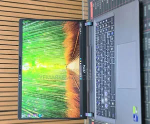 New Laptop MSI Vector 16 HX AI A2XWIG 32GB Intel Core i9 SSD 1T