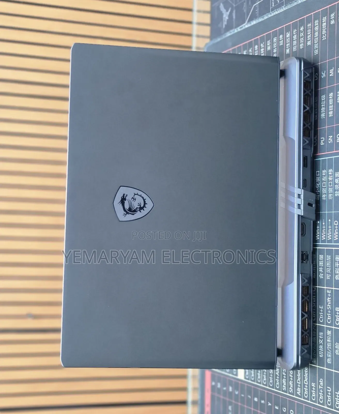 New Laptop MSI Vector 16 HX AI A2XWIG 32GB Intel Core i9 SSD 1T
