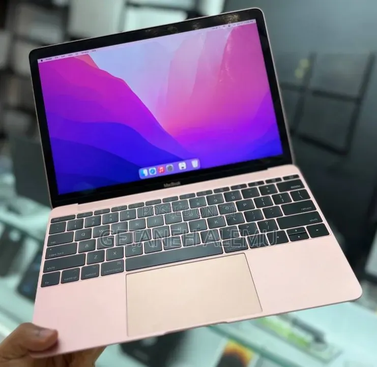 New Laptop Apple MacBook 8GB Intel Core M3 SSD 256GB