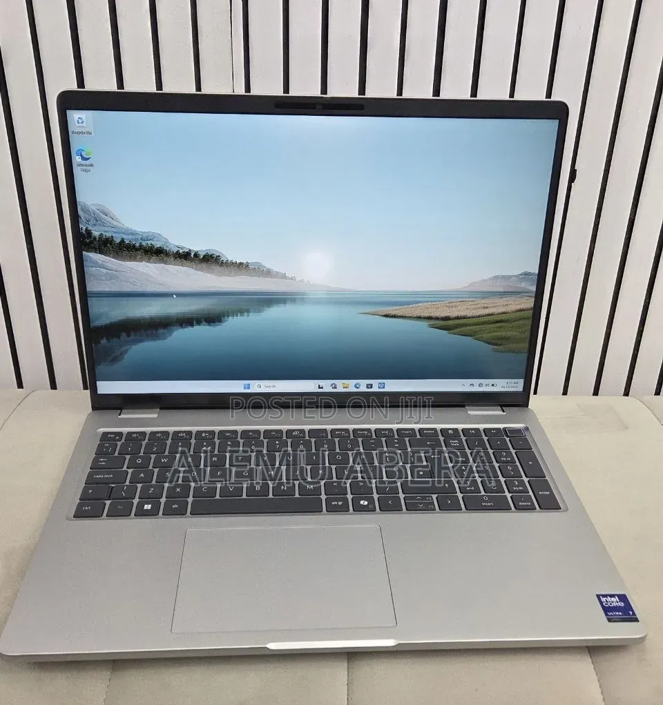 New Laptop Dell Pro 16 16GB Intel Core Ultra 7 SSD 512GB