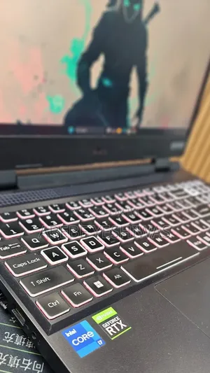 New Laptop Acer Nitro 16 16GB Intel Core i7 SSD 512GB