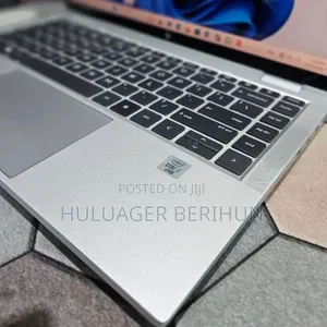 New Laptop HP EliteBook x360 1040 G7 16GB Intel Core i7 SSD 512GB