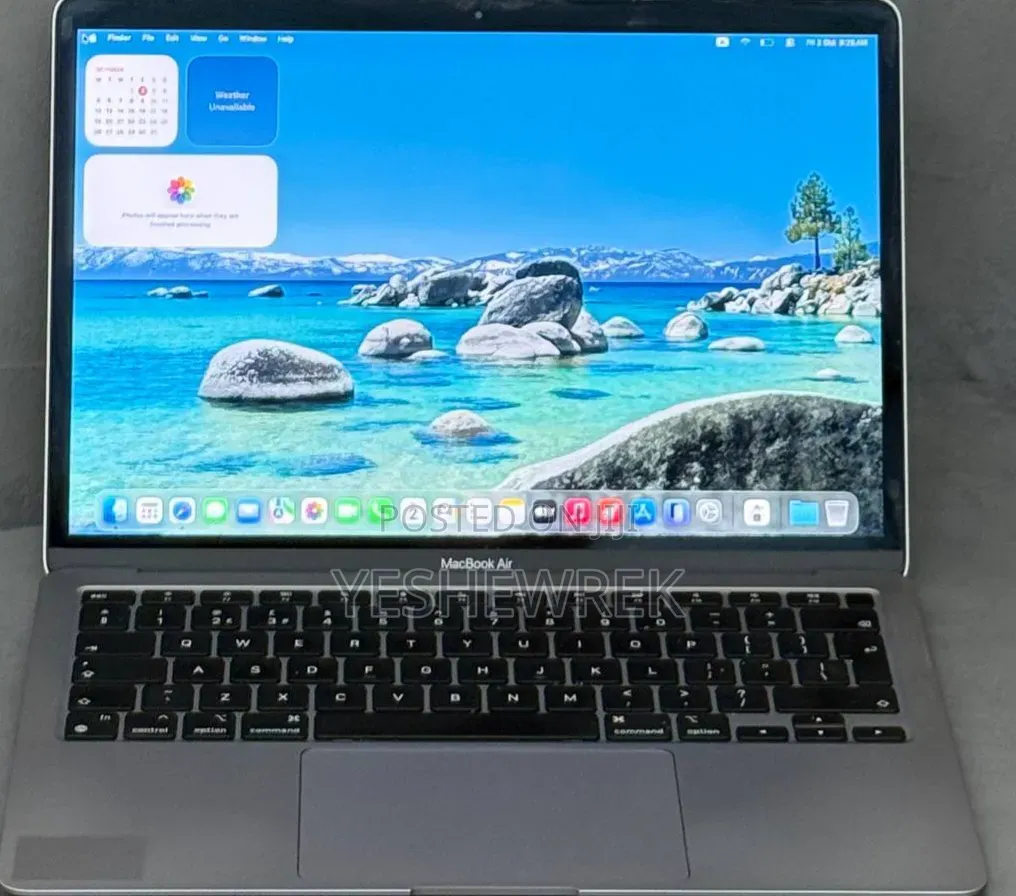 New Laptop Apple MacBook Pro 2019 8GB Intel Core i7 SSD 256GB