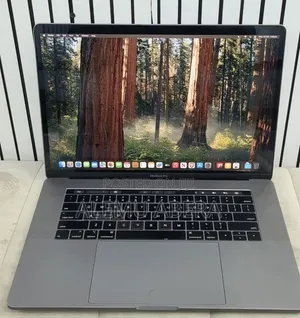 New Laptop Apple MacBook Pro 2019 16GB Intel Core i7 SSD 512GB