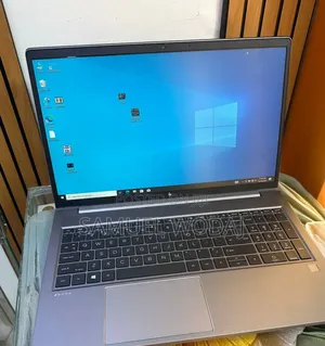 New Laptop HP ZBook Firefly 14 G10 16GB Intel Core i7 SSD 512GB