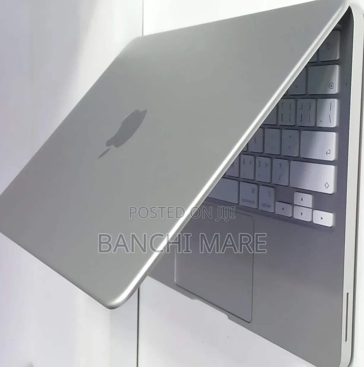 New Laptop Apple MacBook Neo 2026 8GB Intel Core 5 SSD 256GB