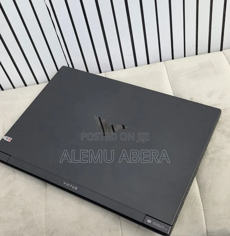 New Laptop HP Victus 16 16GB Intel Core i7 SSD 512GB