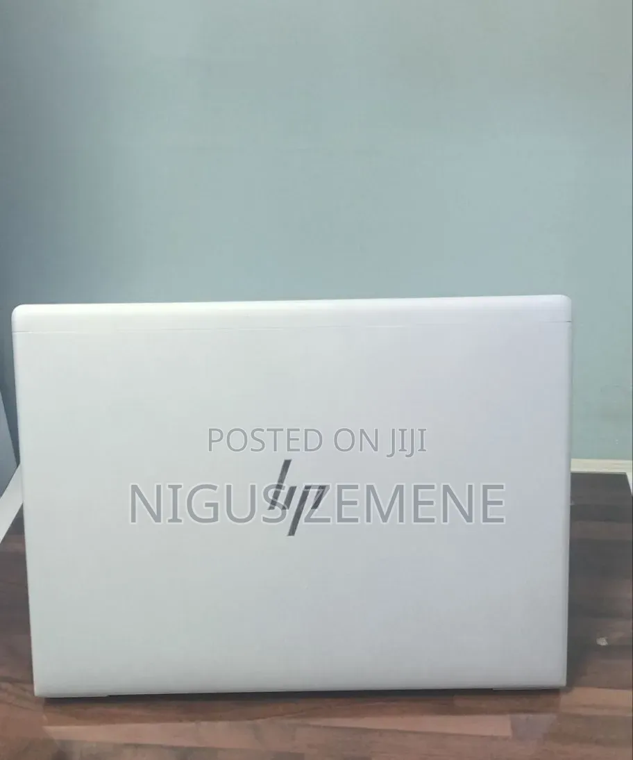 New Laptop HP EliteBook 830 G5 8GB Intel Core i7 SSD 512GB