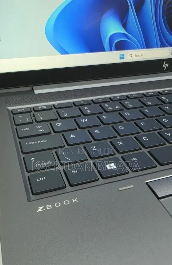 New Laptop HP ZBook 14 16GB Intel Core i7 SSD 512GB