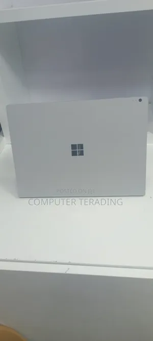 New Laptop Microsoft Surface Book 2 16GB Intel Core i7 SSD 512GB