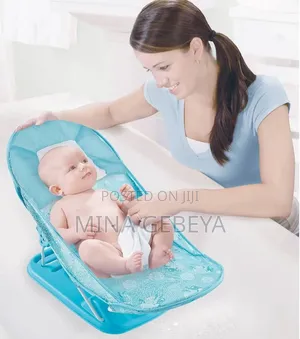 Deluxe Baby Bather (0+ Months)