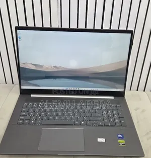 New Laptop HP Envy 17 16GB Intel Core Ultra 7 SSD 512GB