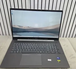 New Laptop HP Envy 17 16GB Intel Core Ultra 7 SSD 512GB