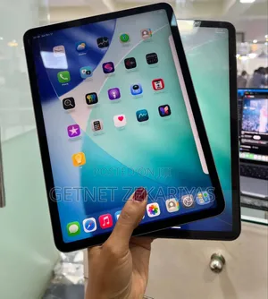 New Apple iPad Pro 11 (2022) 256 GB