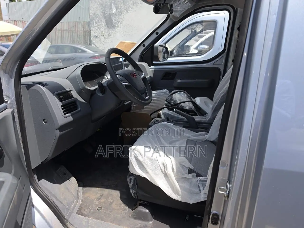 New Wuling Xingguang S 2026 Blue