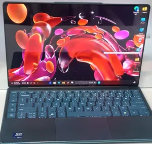 New Laptop Lenovo Yoga 7i 32GB Intel Core Ultra 7 SSD 1T