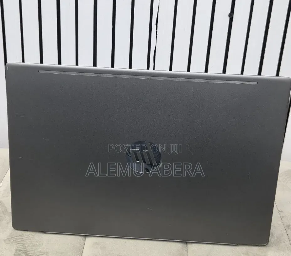 New Laptop HP Pavilion 14 8GB Intel Core i7 SSD 1T