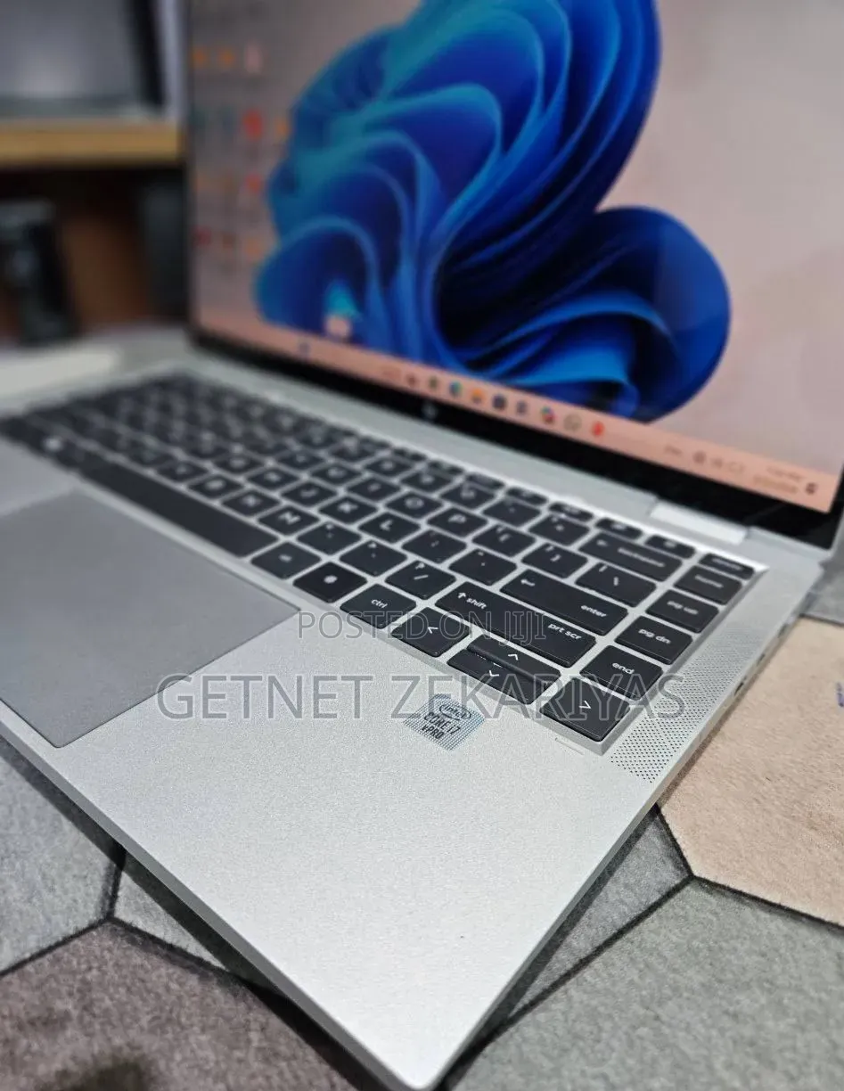 New Laptop HP EliteBook 1040 16GB Intel Core i7 SSD 512GB