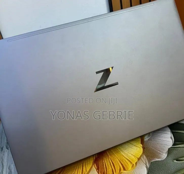 New Laptop HP 16GB Intel Core i7 SSD 512GB