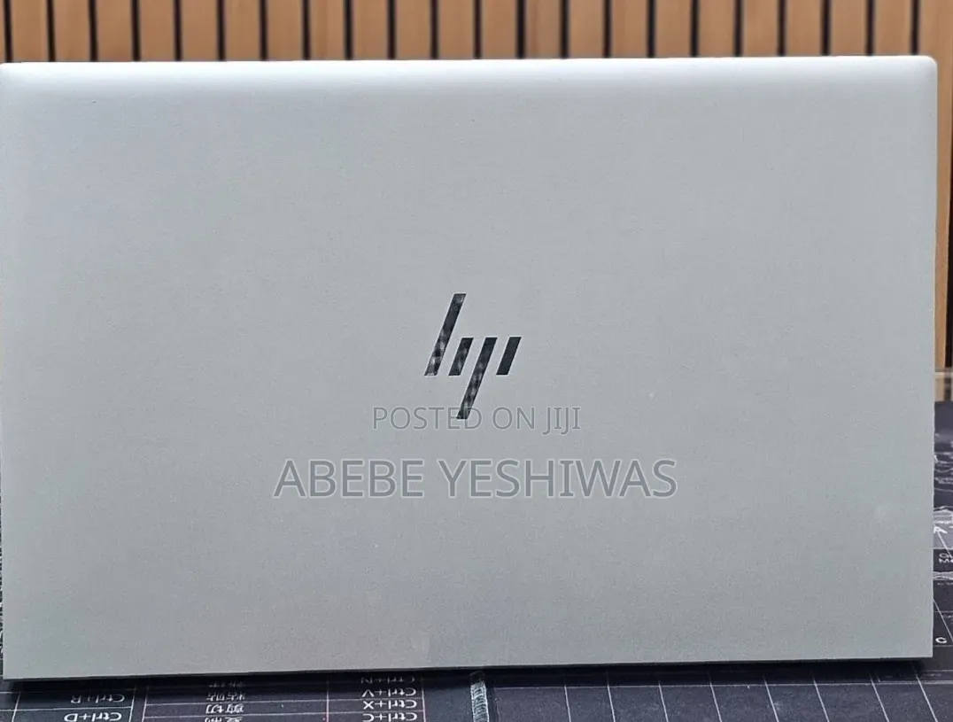 New Laptop HP EliteBook 840 G8 16GB Intel Core i5 SSD 512GB
