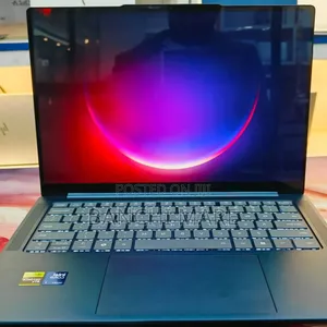 New Laptop Lenovo Yoga 7i 16GB Intel Core Ultra 7 SSD 512GB