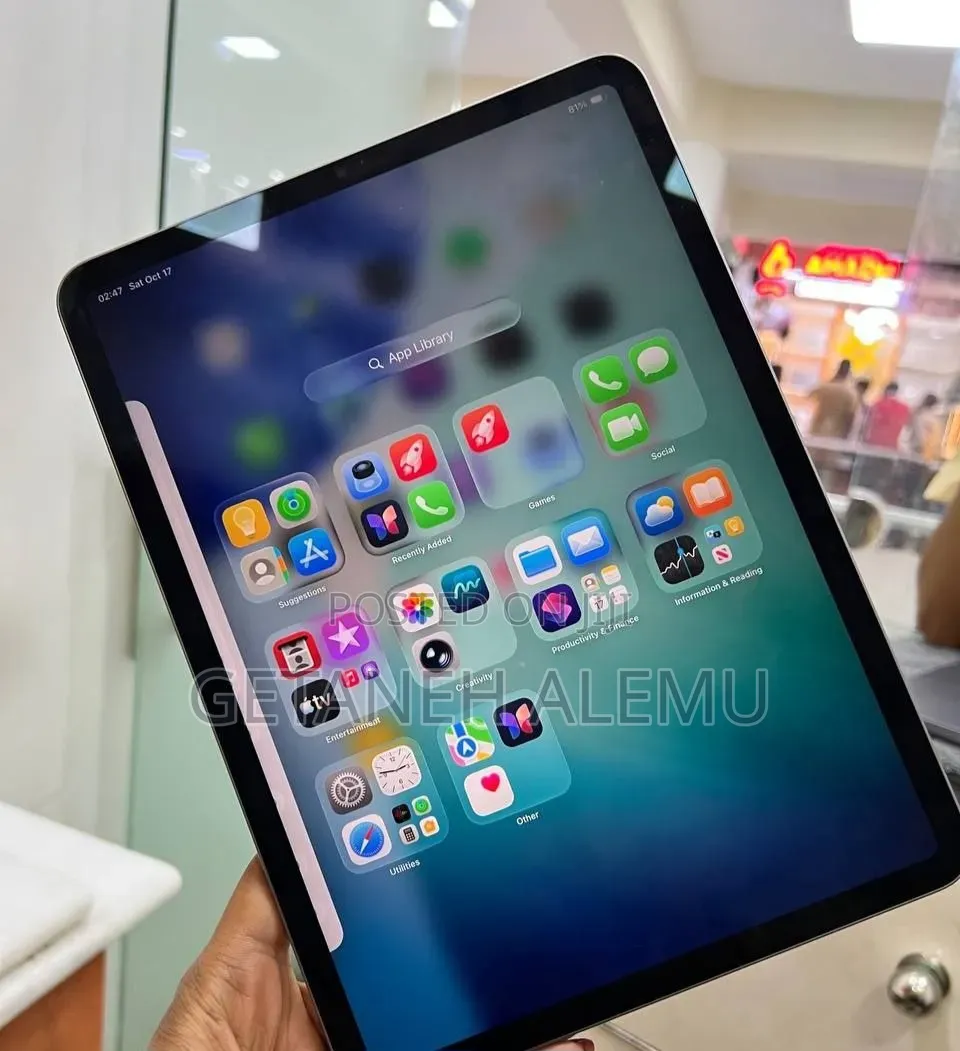 New Apple iPad Pro 2 12.9 256 GB Black