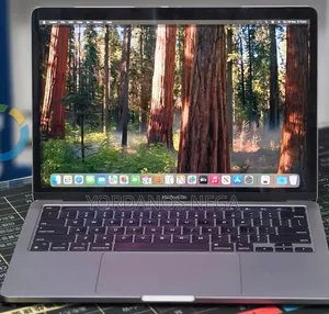 New Laptop Apple MacBook Pro 2020 M1 16GB Apple M1 SSD 256GB